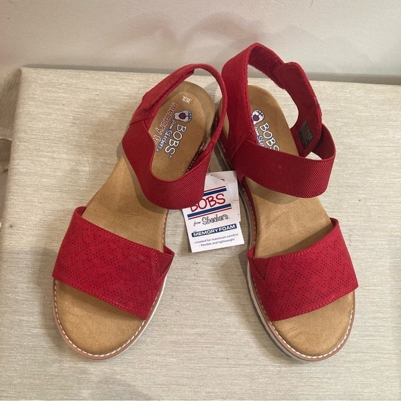 BOBS by Skechers Sz 9 Desert Kiss Velcro Closure Memory Foam Insoles Sandals NEW - Picture 2 of 11